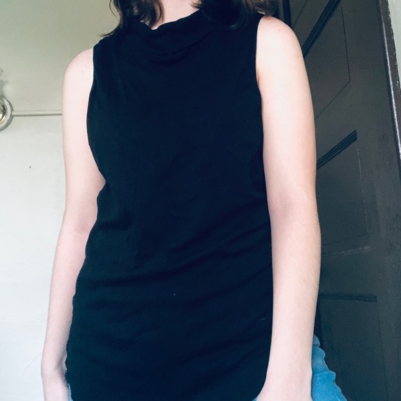 🖤Free People Mock Turtleneck Tank Top🖤 - Picture 2 of 5